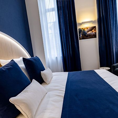 Hotel Du Palais Dijon Bagian luar foto